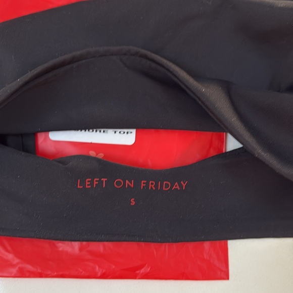 Left on Friday Offshore Top - Picture 7 of 7